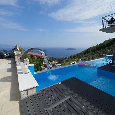 Sky Sea Resort & Villas Megali Ammos  Buitenkant foto