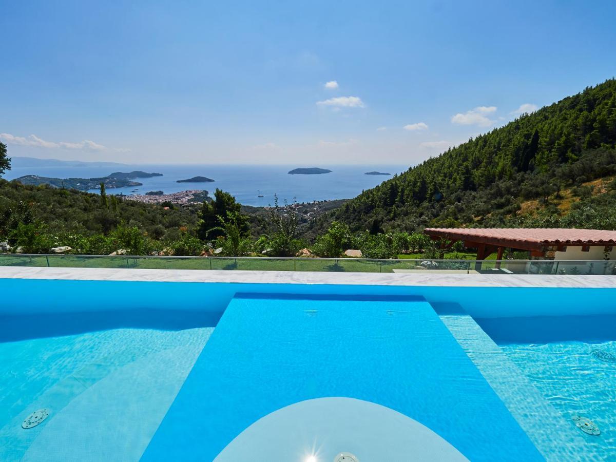 Sky Sea Resort & Villas Megali Ammos  Buitenkant foto