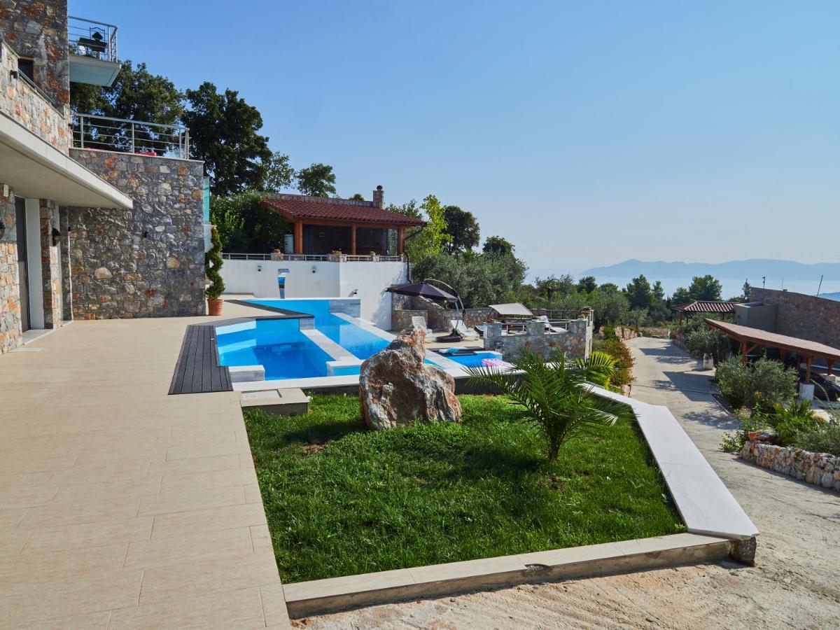 Sky Sea Resort & Villas Megali Ammos  Buitenkant foto