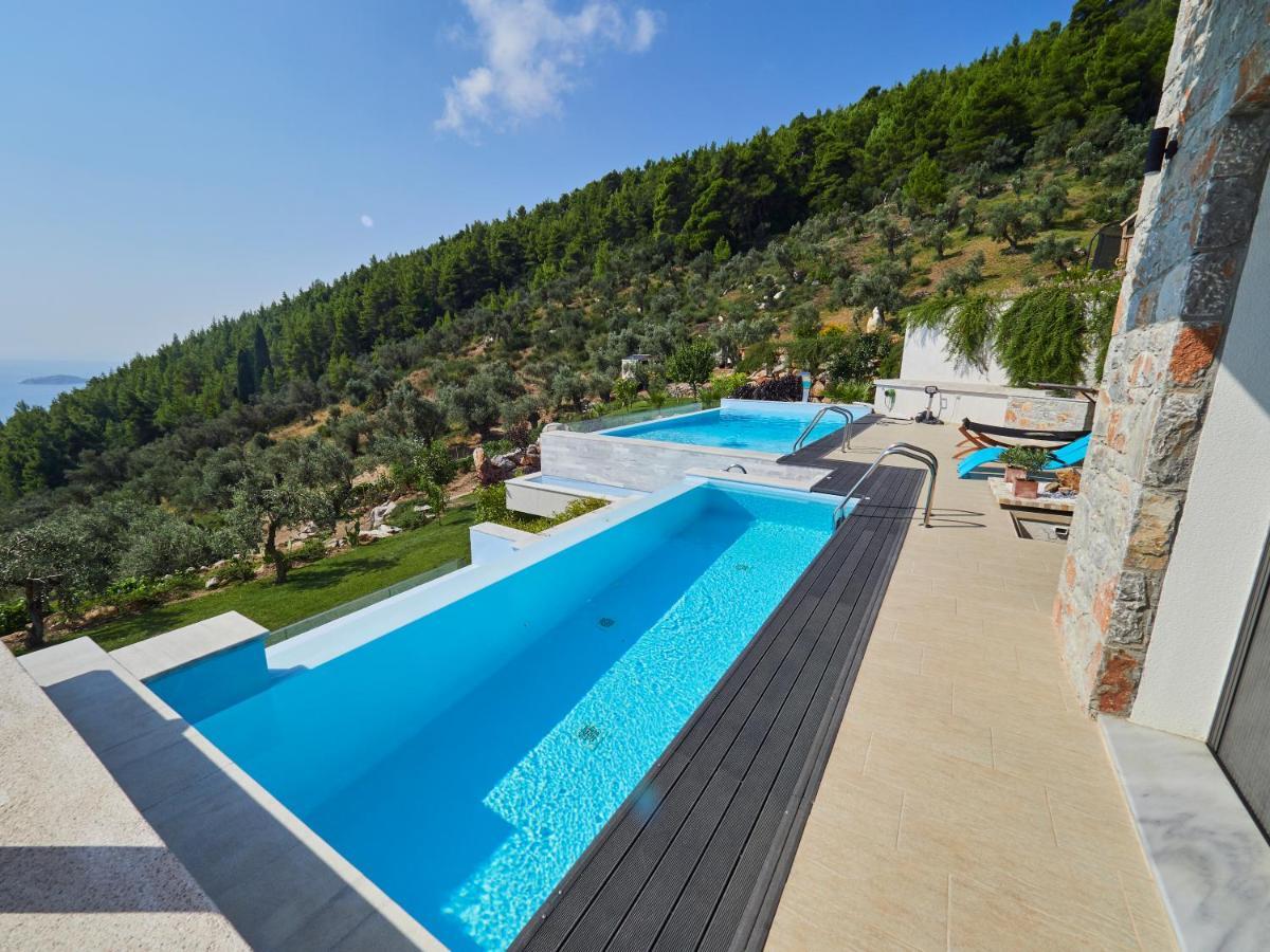 Sky Sea Resort & Villas Megali Ammos  Buitenkant foto