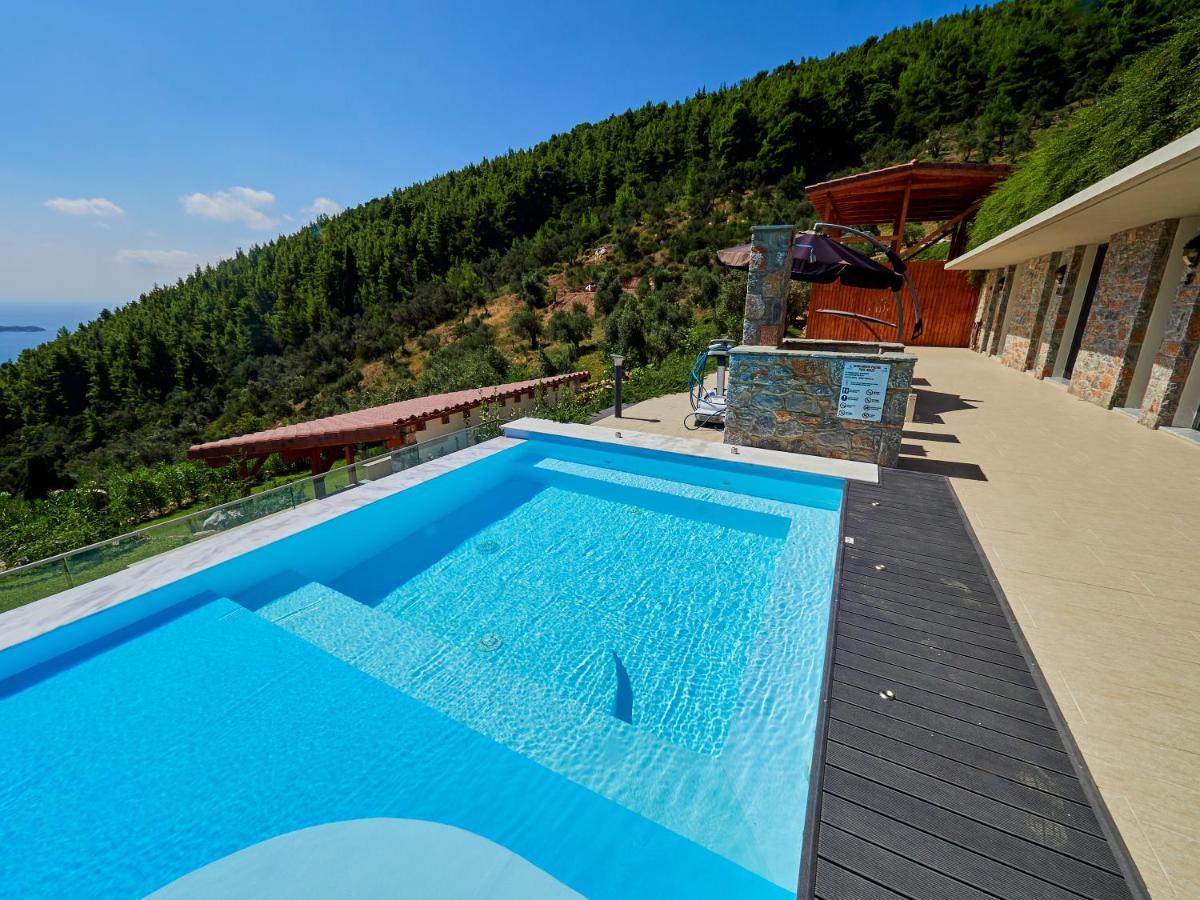 Sky Sea Resort & Villas Megali Ammos  Buitenkant foto