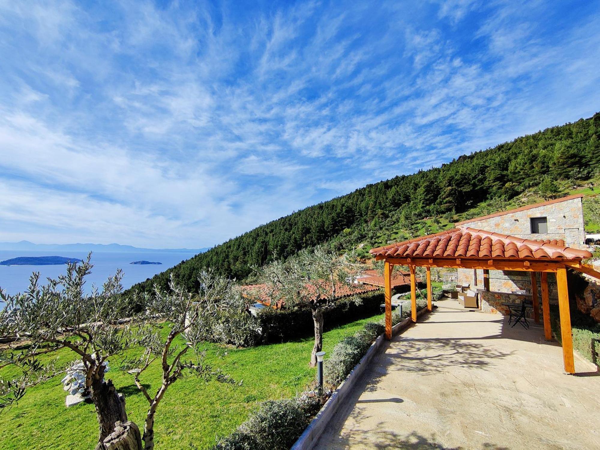 Sky Sea Resort & Villas Megali Ammos  Buitenkant foto