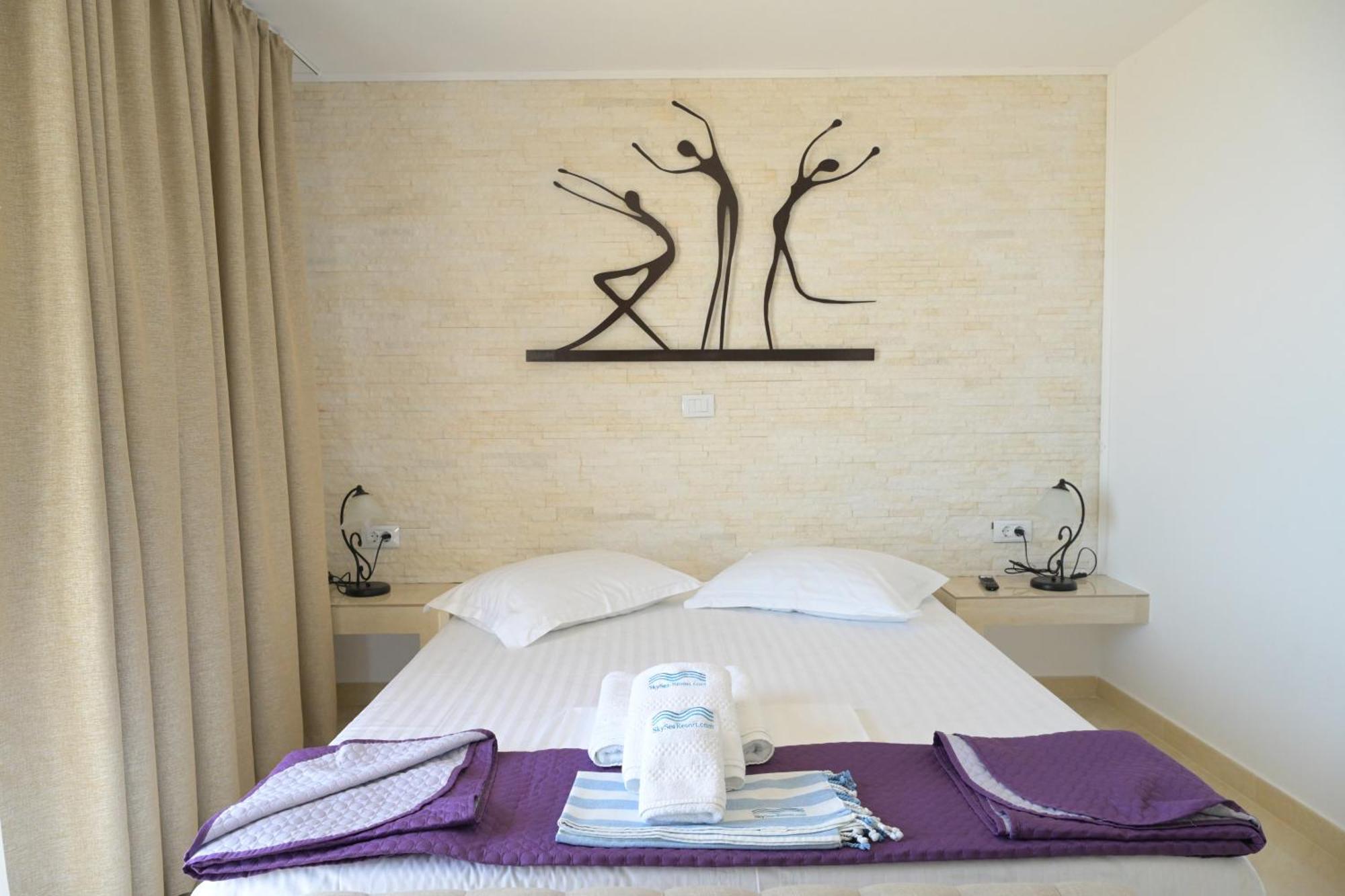 Sky Sea Resort & Villas Megali Ammos  Buitenkant foto
