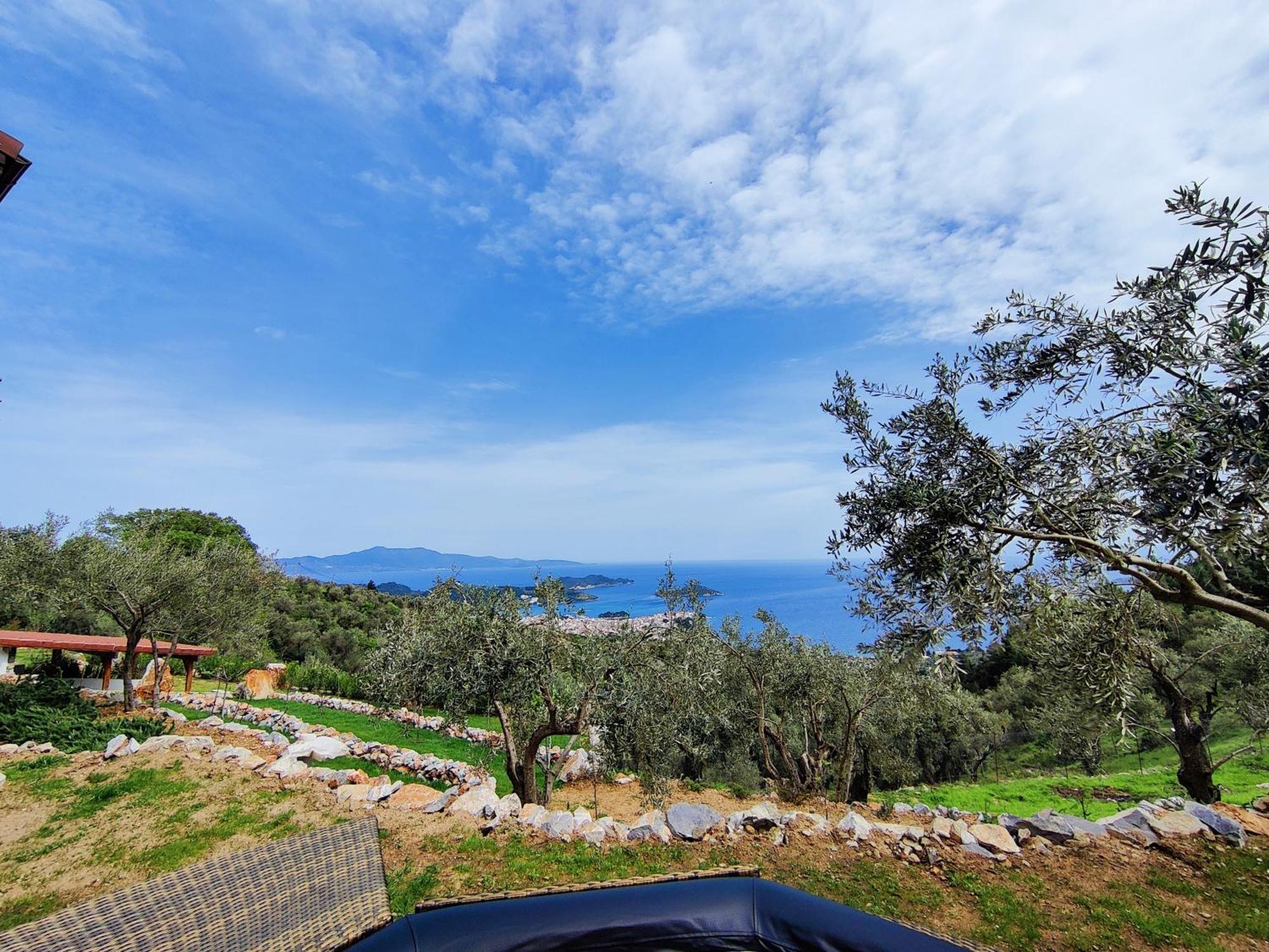 Sky Sea Resort & Villas Megali Ammos  Buitenkant foto