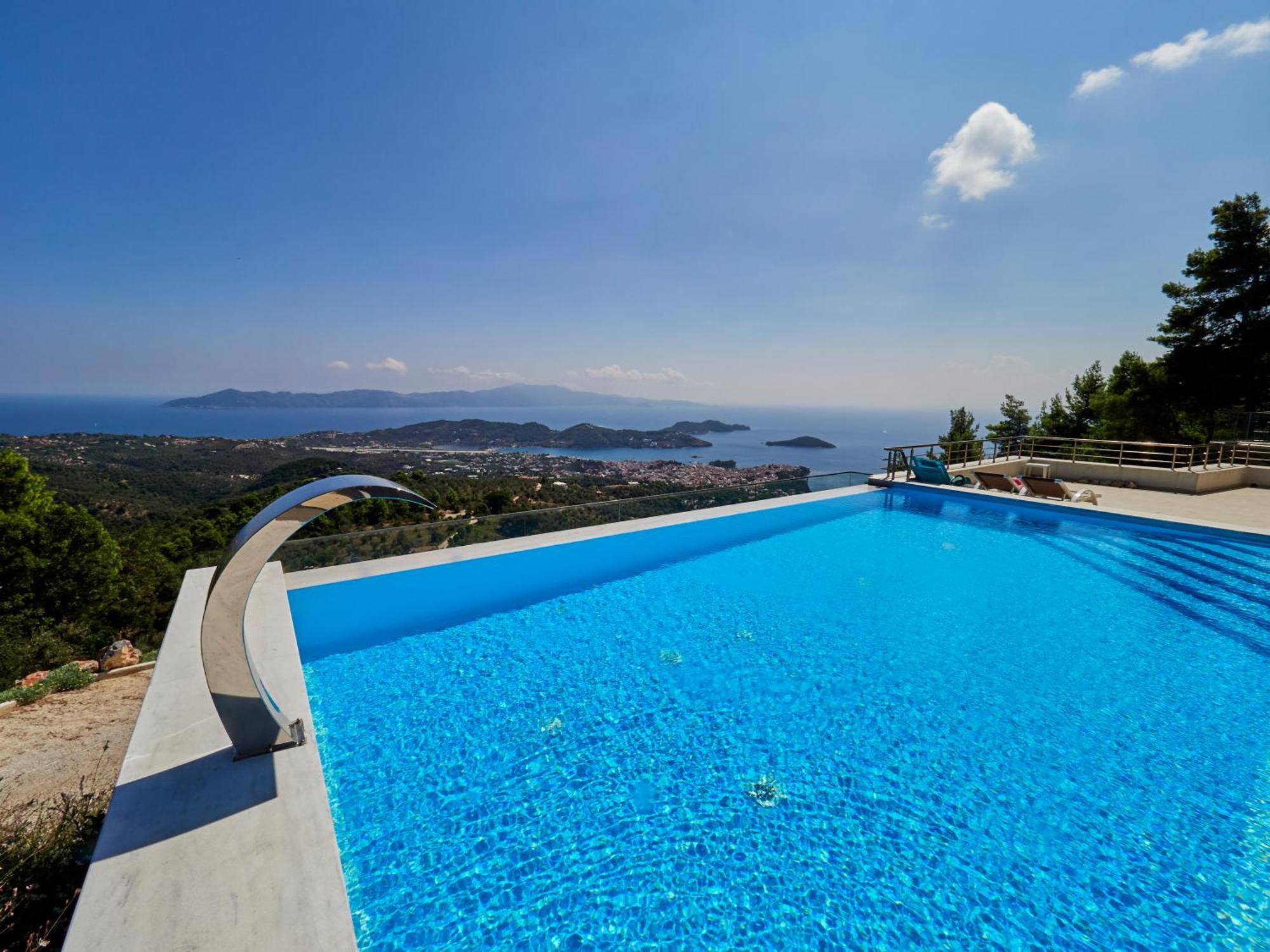 Sky Sea Resort & Villas Megali Ammos  Buitenkant foto
