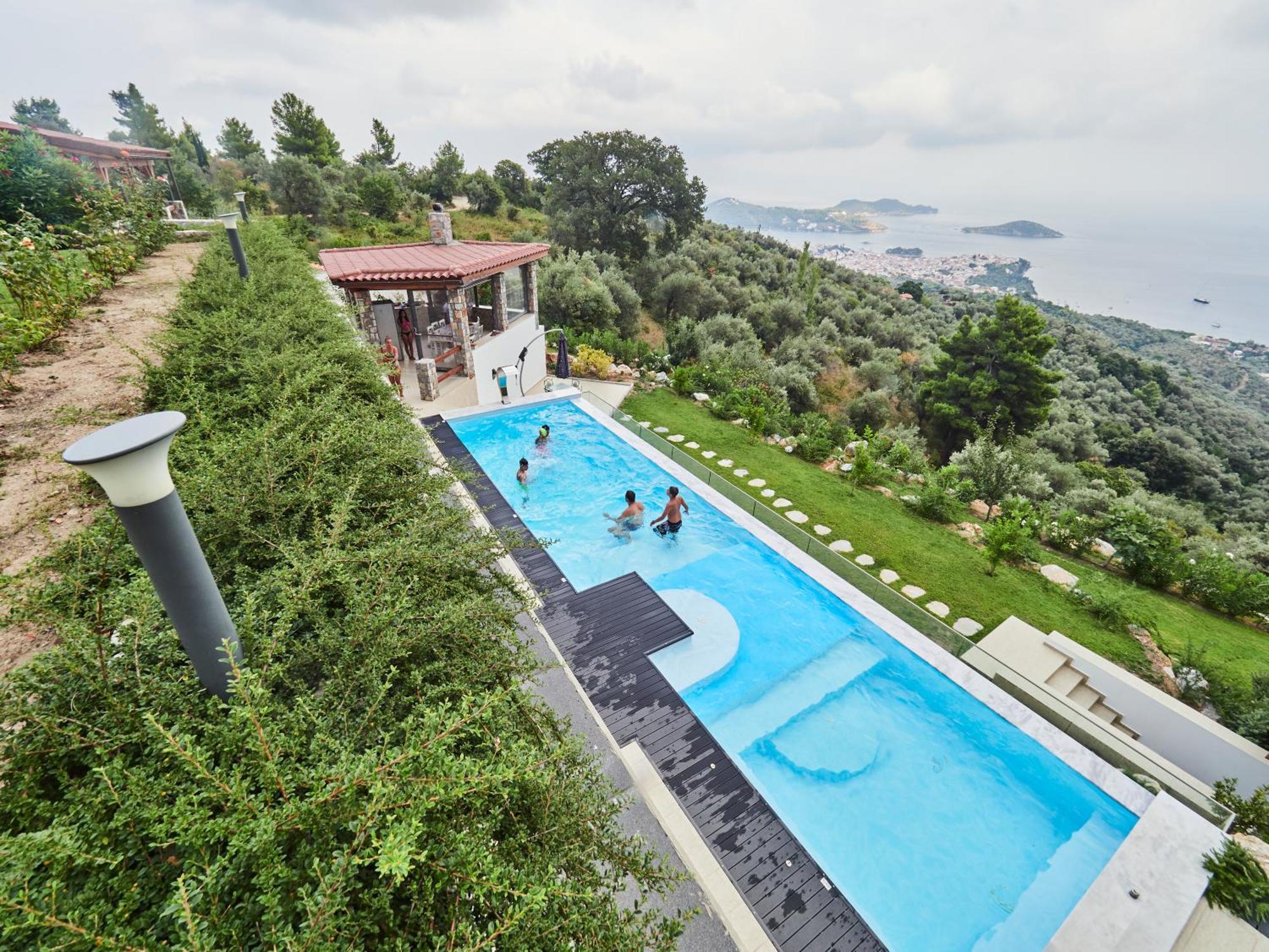 Sky Sea Resort & Villas Megali Ammos  Buitenkant foto